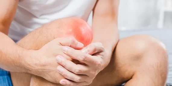 Diz ağrısını hafife almayın! Dizinizdeki ‘çıt’ sesi masum olmayabilir