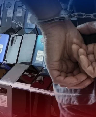 istanbulda-kacak-cep-telefonu-operasyonu-9-supheli-yakalandi-5f55788a-3ddc-469d-ba51-cb905d9bd2d0